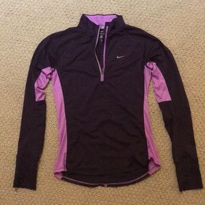 Nike Half-Zip